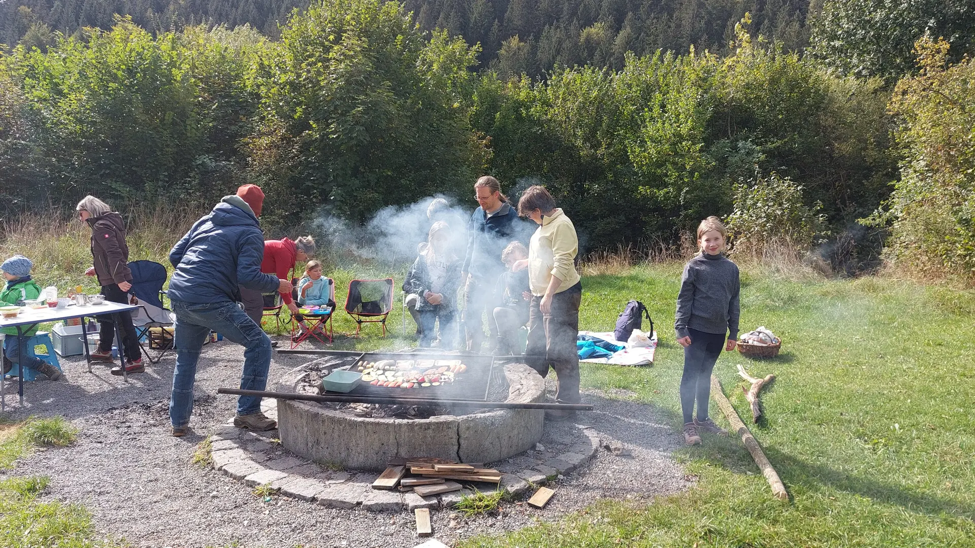 2024 Besuch der Mühlheimer Felsenhöhle | © DAV Tuttlingen/Rainer Rötzer